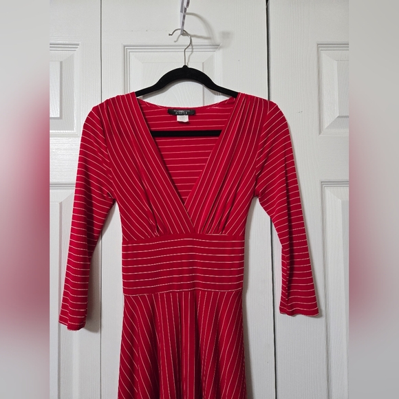 Red Belted Dress With White Stripes, Size XS, B Moss Clothing Company, EUC - Picture 10 of 16